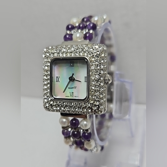 Womens Mother Of Pearl Watch 27mm Silver Tone Bling Faux Pearl Band New Battery main image 6